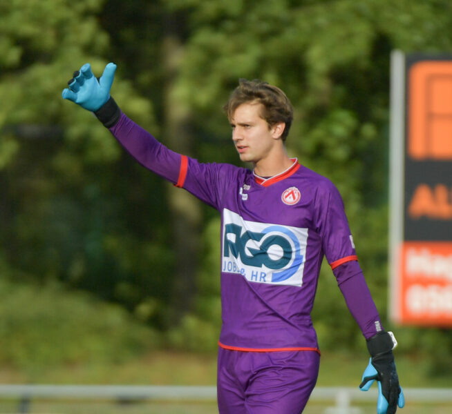 KV KORTRIJK : Maxim Deman Foto VDB / Bart Vandenbroucke