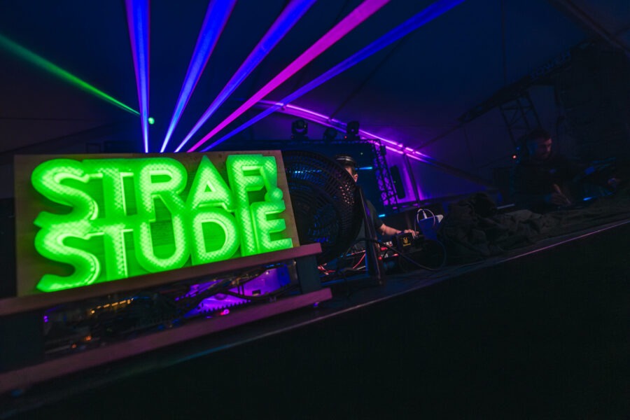 57GRAPHIX MEDIA Strafstudie Day 2 57GRAPHIX MEDIA Strafstudie Day 2