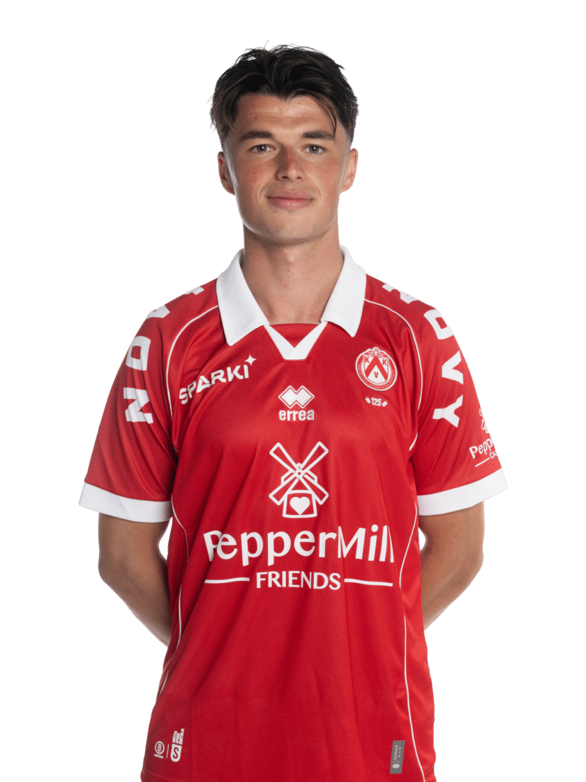 2627 KVKortrijk Matthew Anderson Defender 2627 KVKortrijk Matthew Anderson Defender